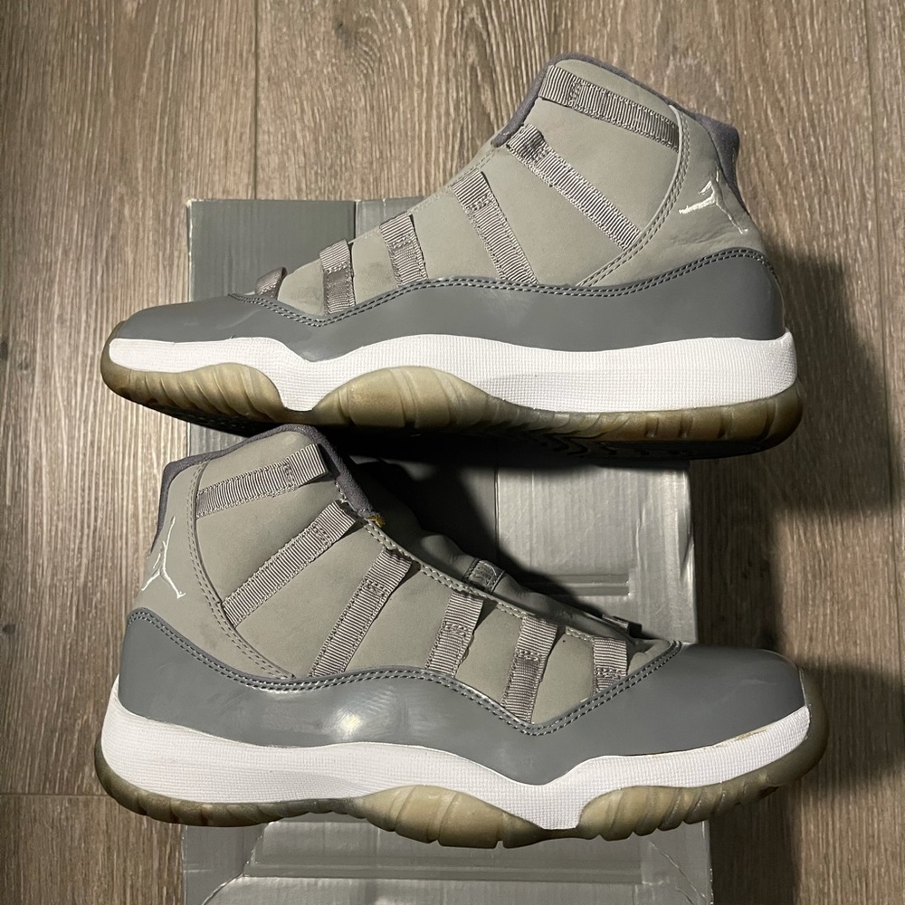 Jordan 11 Cool Grey (2010 release) size 8